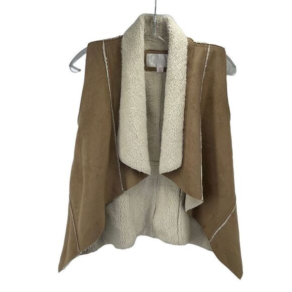 Xhilaration Women's Faux Fur Trim Open Front Suede Vest Tan Size Small Petite - Picture 7 of 9